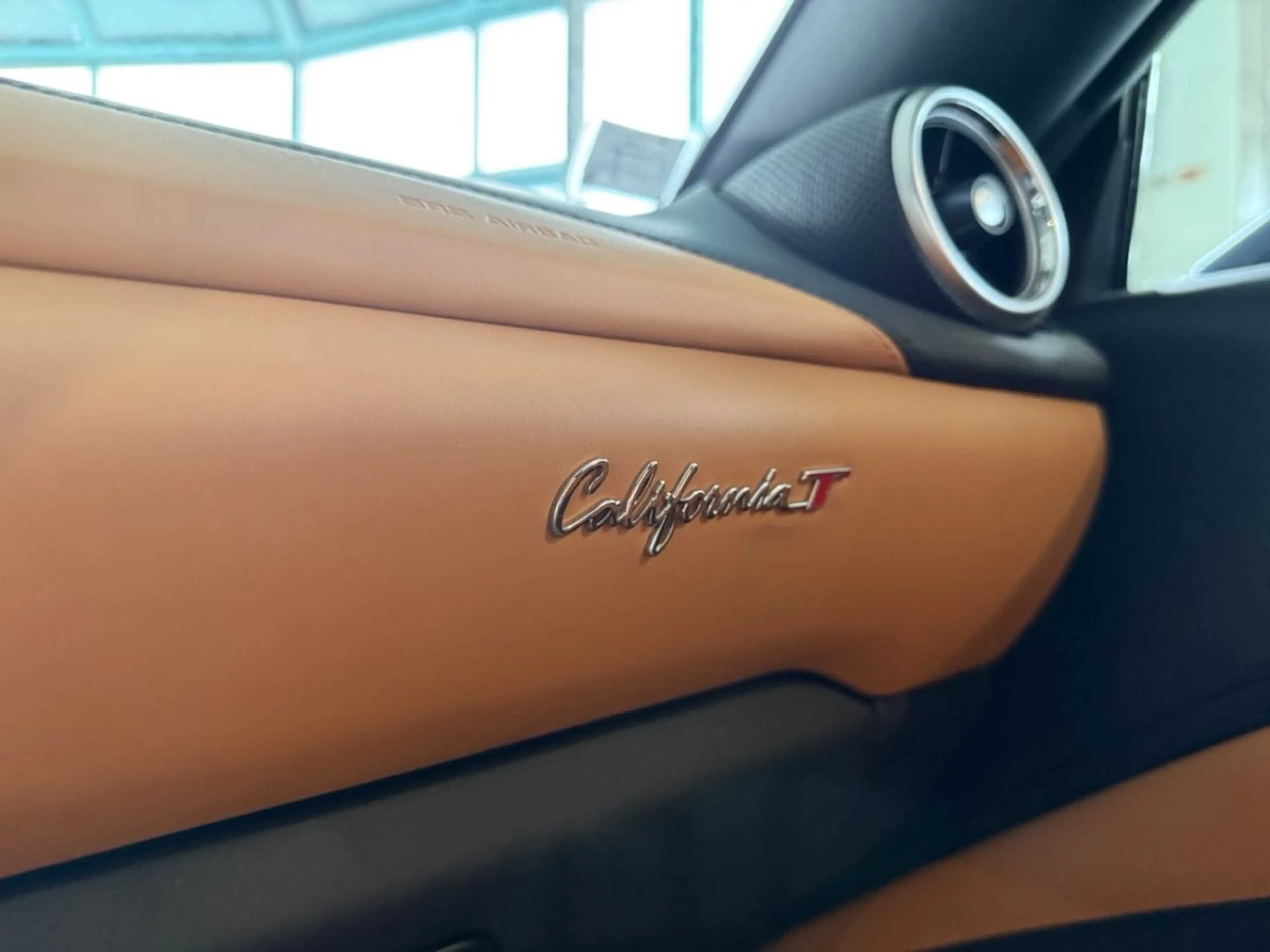 Ferrari California T Handling-Speciale — photo 11