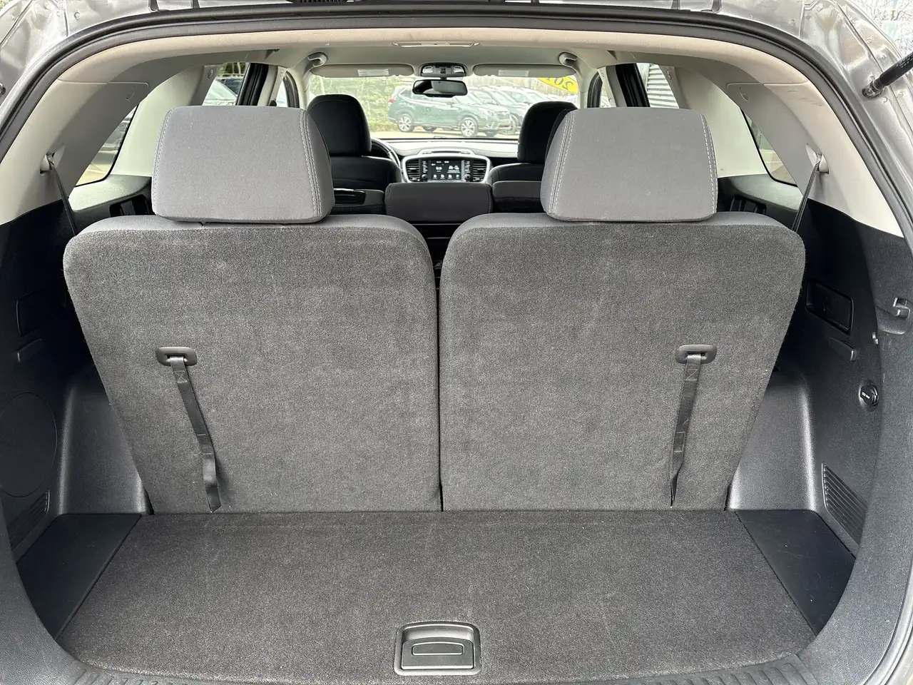 Kia Sorento снимка Kia Sorento