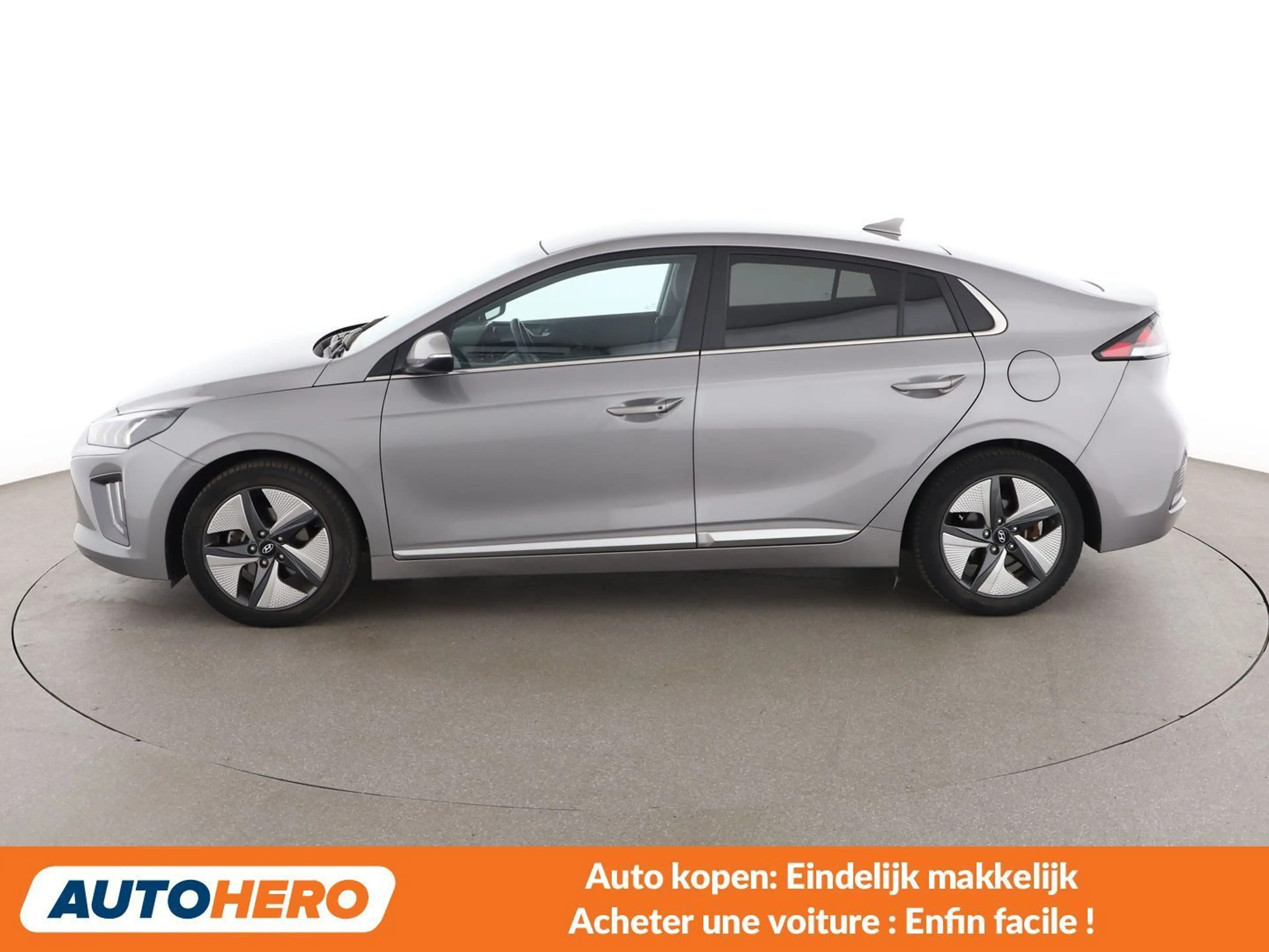Hyundai IONIQ 1.6 Hybrid Premium — photo 3