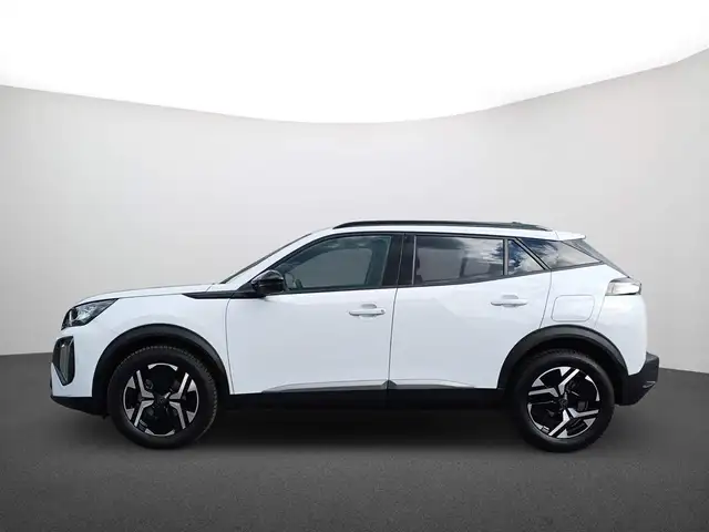 Peugeot 2008 view 4
