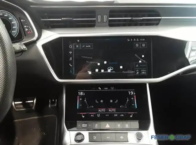 Audi A6 view 8