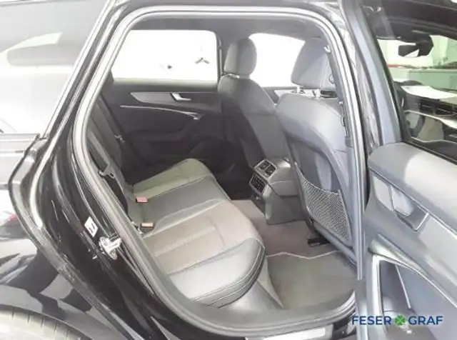 Audi A6 view 9