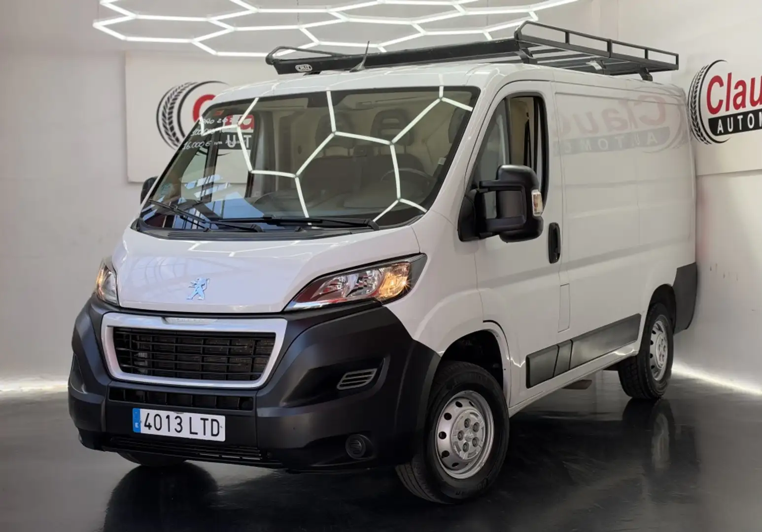 Peugeot Boxer Furgón 2.2BlueHDI 330 L1H1 S&S 120 Blanco - 1