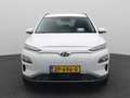 Hyundai KONA EV Premium 64 kWh | Climate Control | Adaptieve Cr Weiß - thumbnail 3