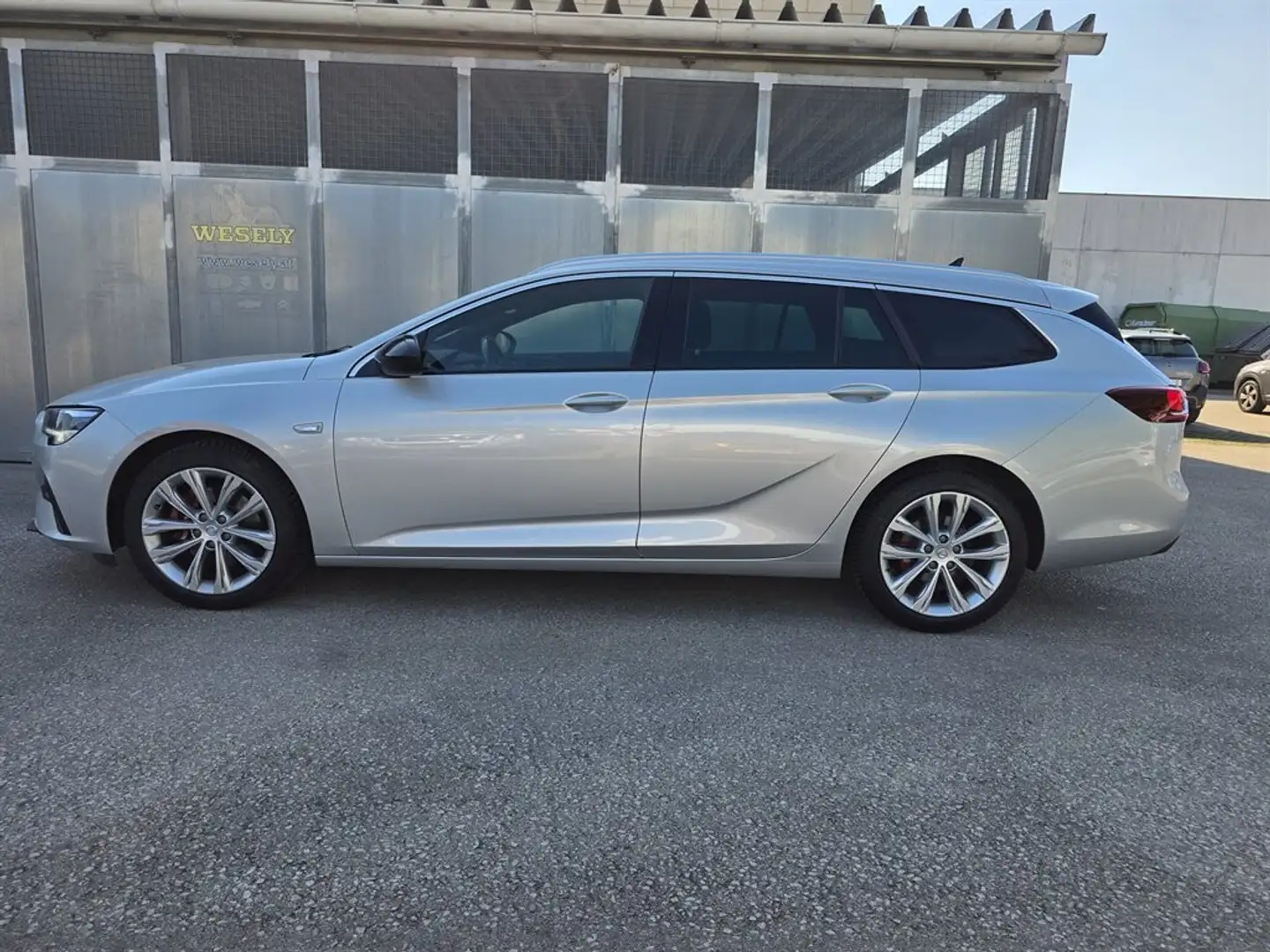 Opel Insignia ST 1,5 CDTI DVH Business Elegance Aut, Silber - 2