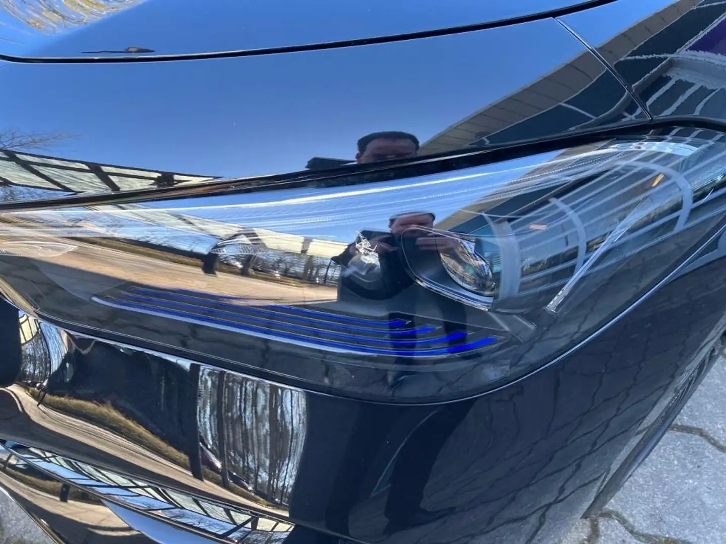 Mercedes-Benz CLE 300 e mit EQ Hybrid Technologie +AMG+MBUX Schwarz - 2