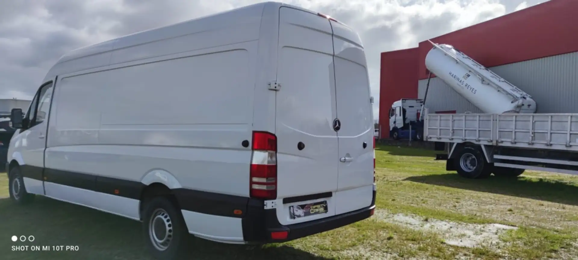 Mercedes-Benz Sprinter Furgón 319CDI Largo T.E. Weiß - 2