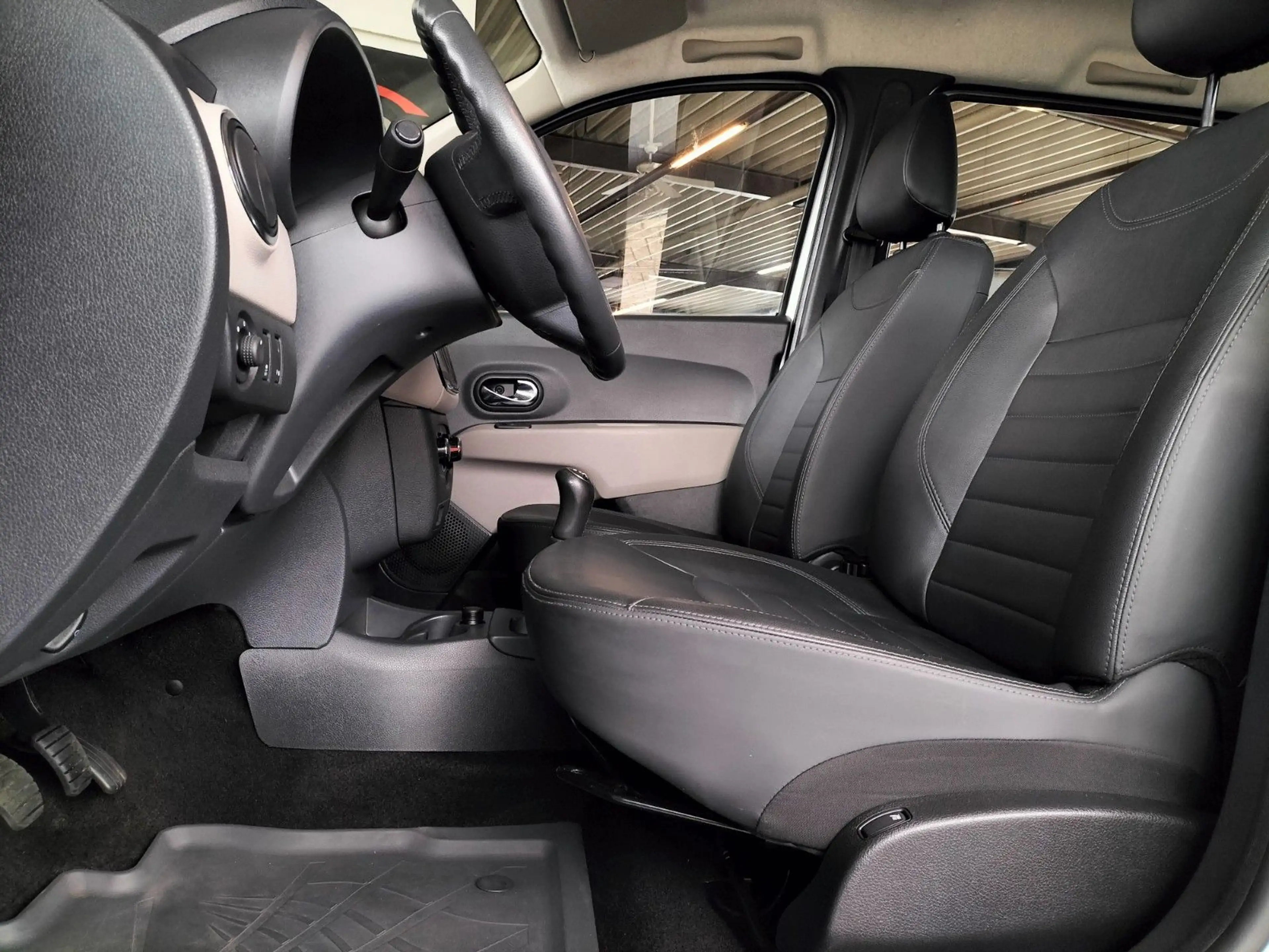 Dacia Lodgy Prestige — photo 11