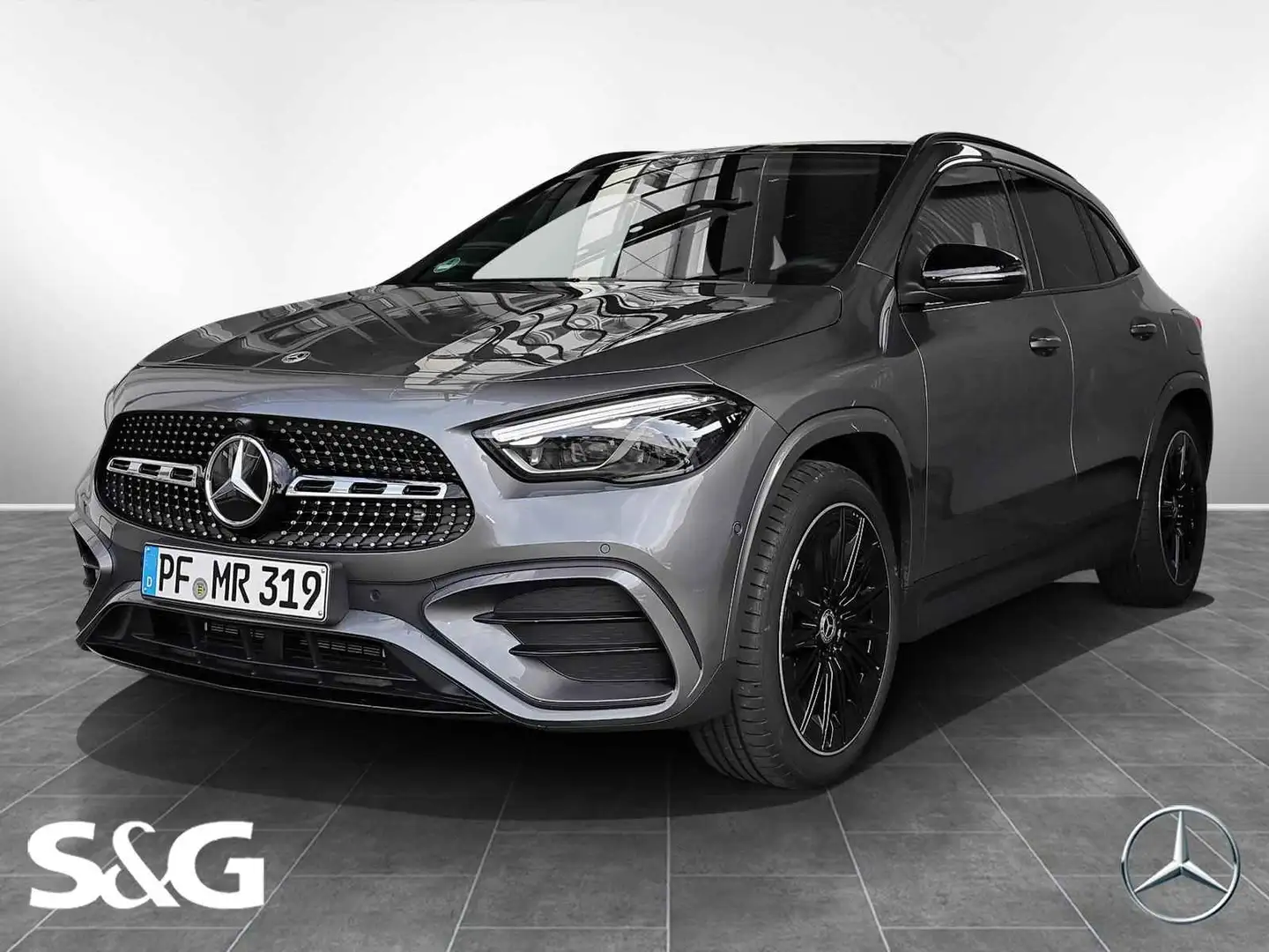 Mercedes-Benz GLA 200 AMG MBUX+RüKam+M-LED+Pano+AHK+Distronic Grau - 1