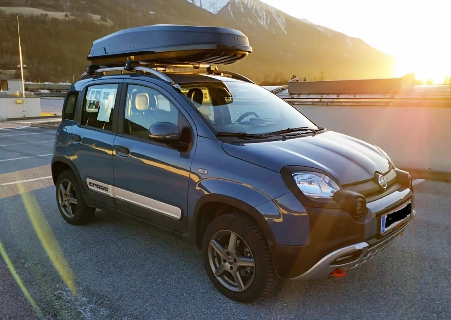 Fiat Panda Cross 4x4 *Winterpaket* *1.Hand* (ohne Skibox) Azul - 2