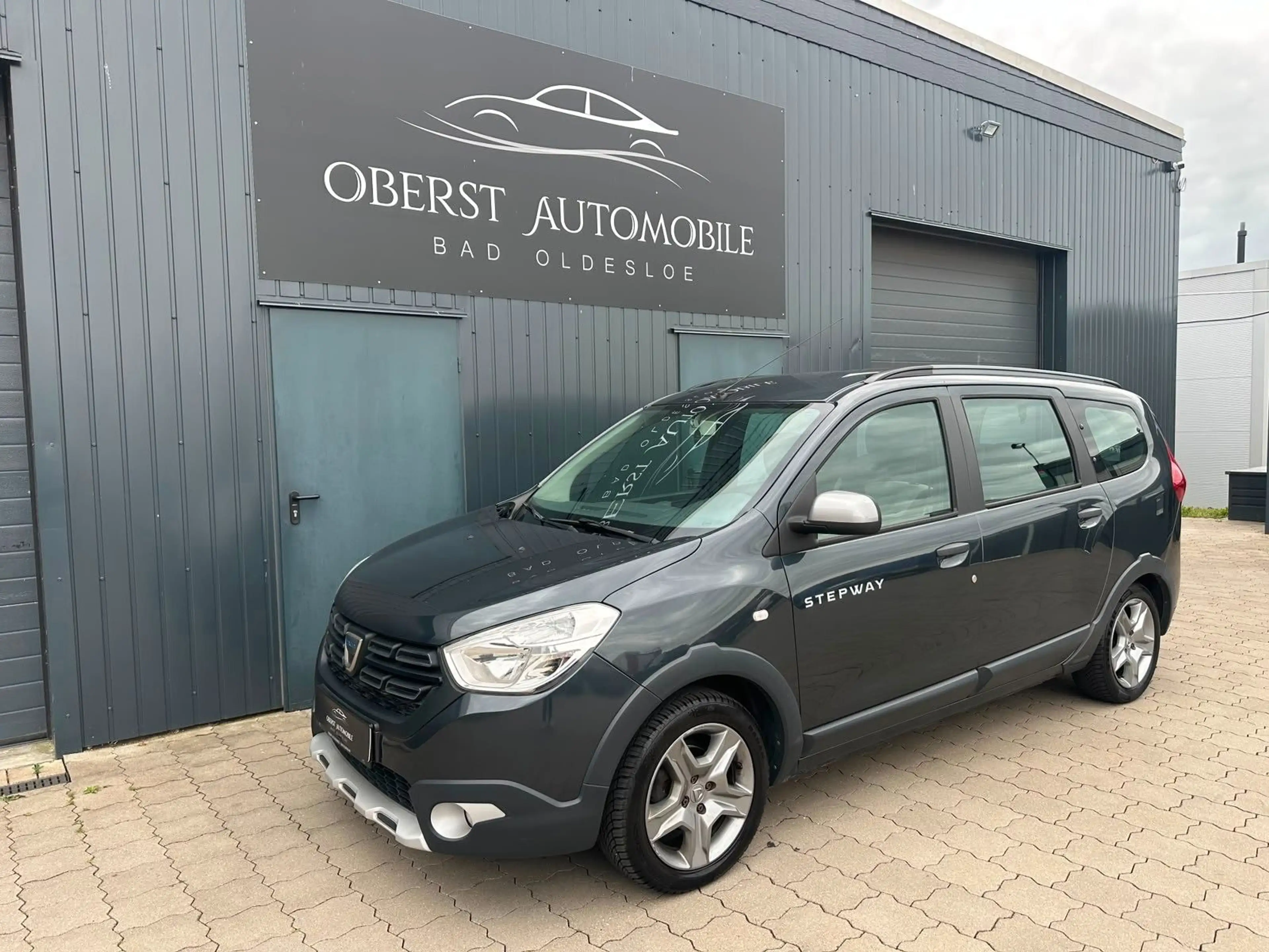 Dacia Lodgy Stepway*1.Hand*7 Sitzer*Kamera*Sitzheizung — photo 2