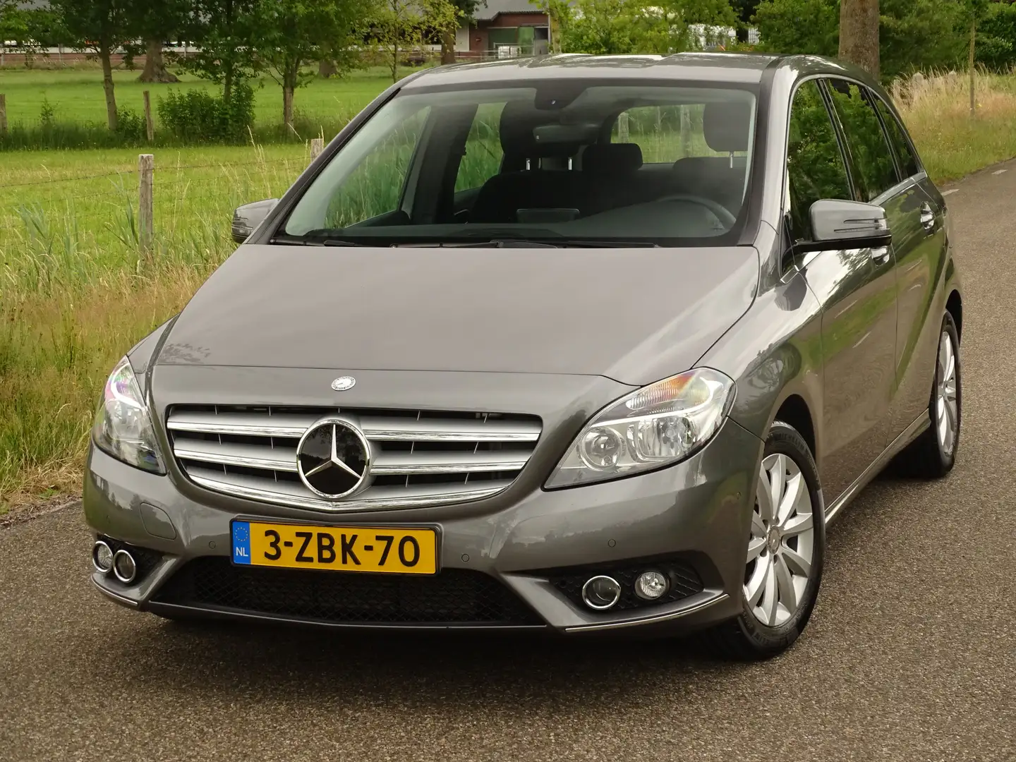 Mercedes-Benz B 200 Ambition | Cruise | Stoelverw | Trkhaak | Erg netj Gris - 2