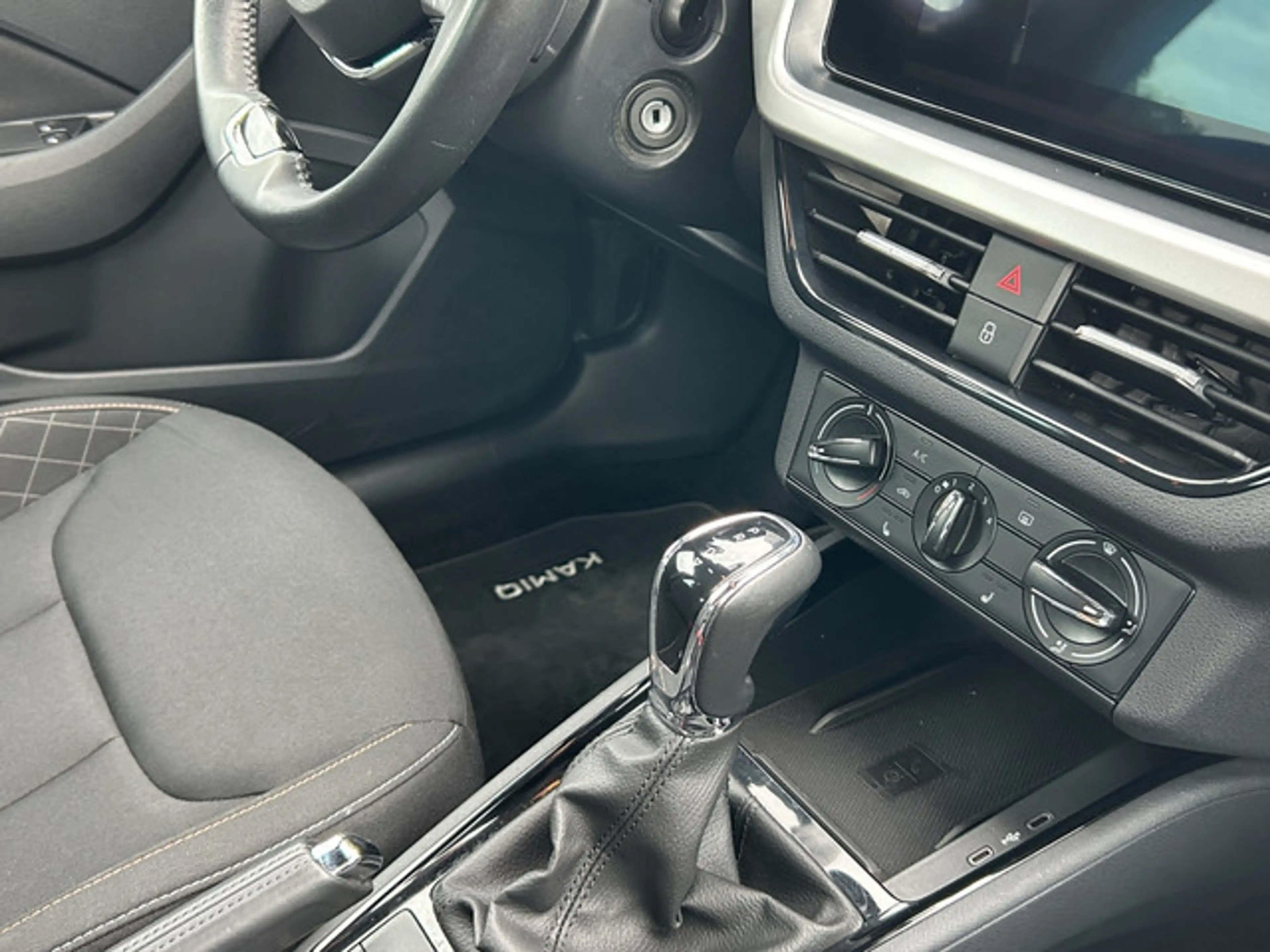Skoda Kamiq Ambition — photo 17