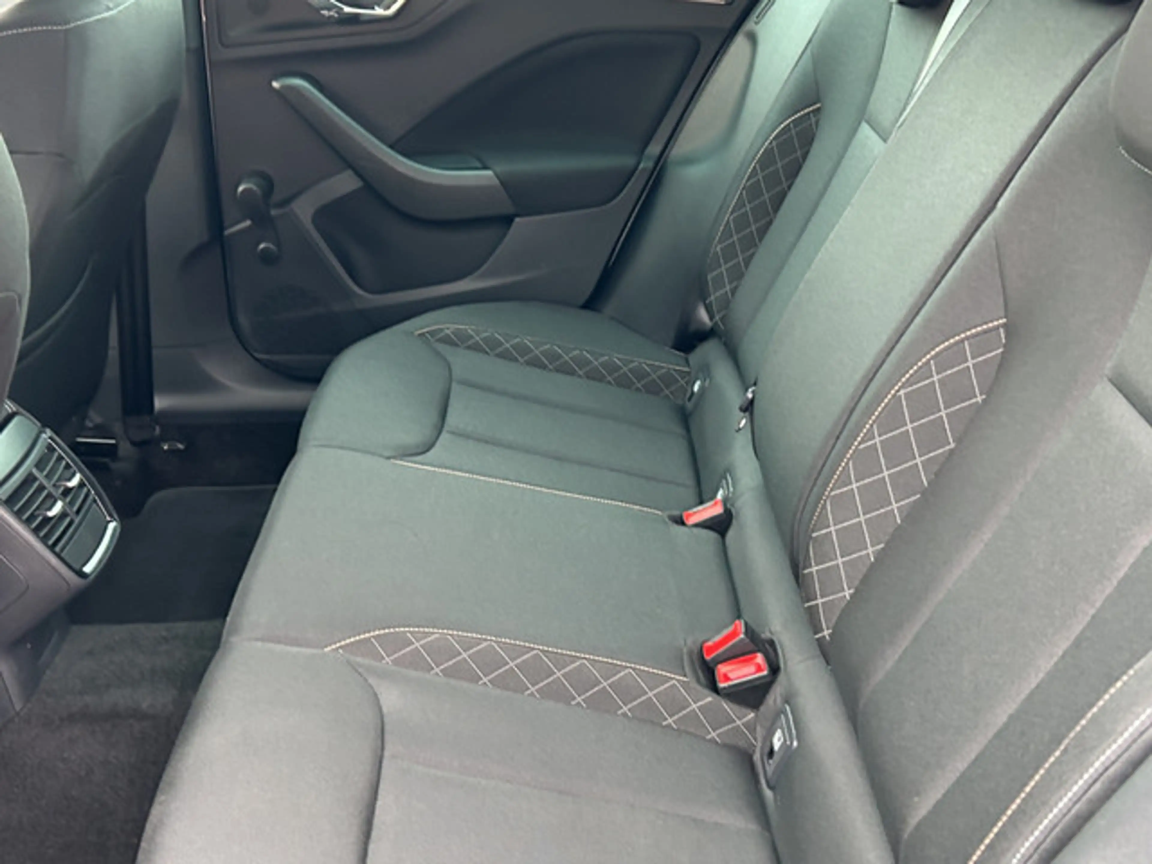 Skoda Kamiq Ambition — photo 19