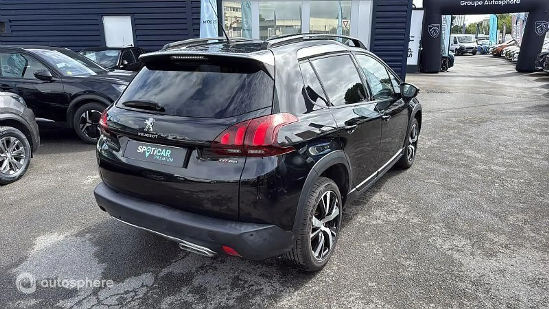 Peugeot 2008 1.2 PureTech 110ch GT Line S\u0026S - 2