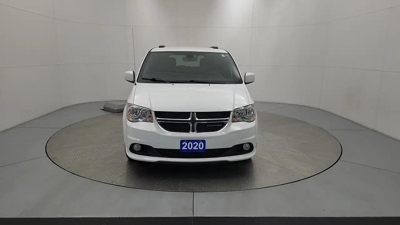 Dodge Grand Caravan снимка Dodge Grand Caravan