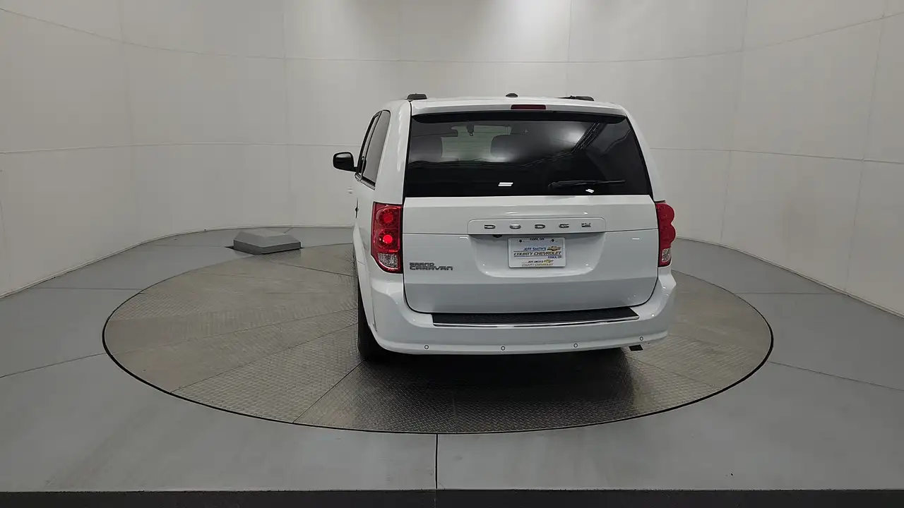 Dodge Grand Caravan снимка Dodge Grand Caravan