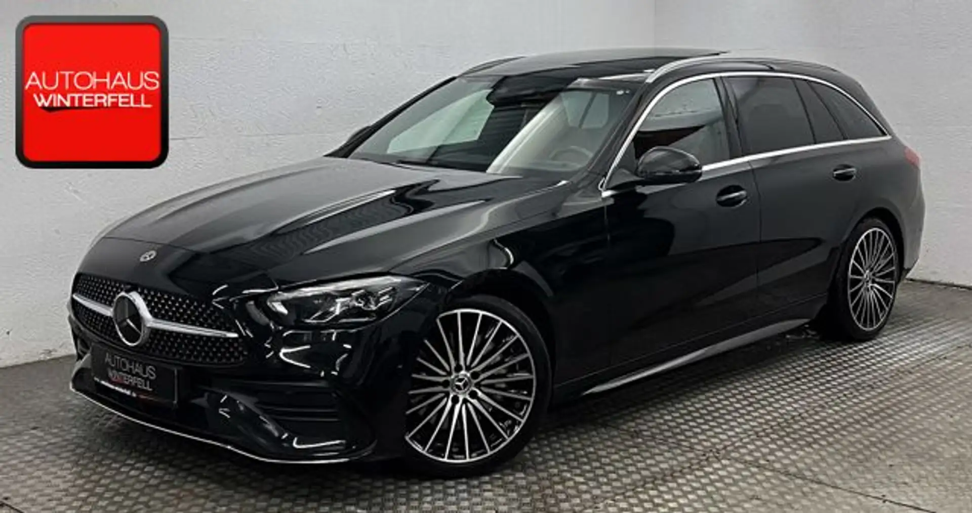 Mercedes-Benz C 300 4M T AMG PANO+MEMORY+360+HUD+NAPPA+LED+ Noir - 1