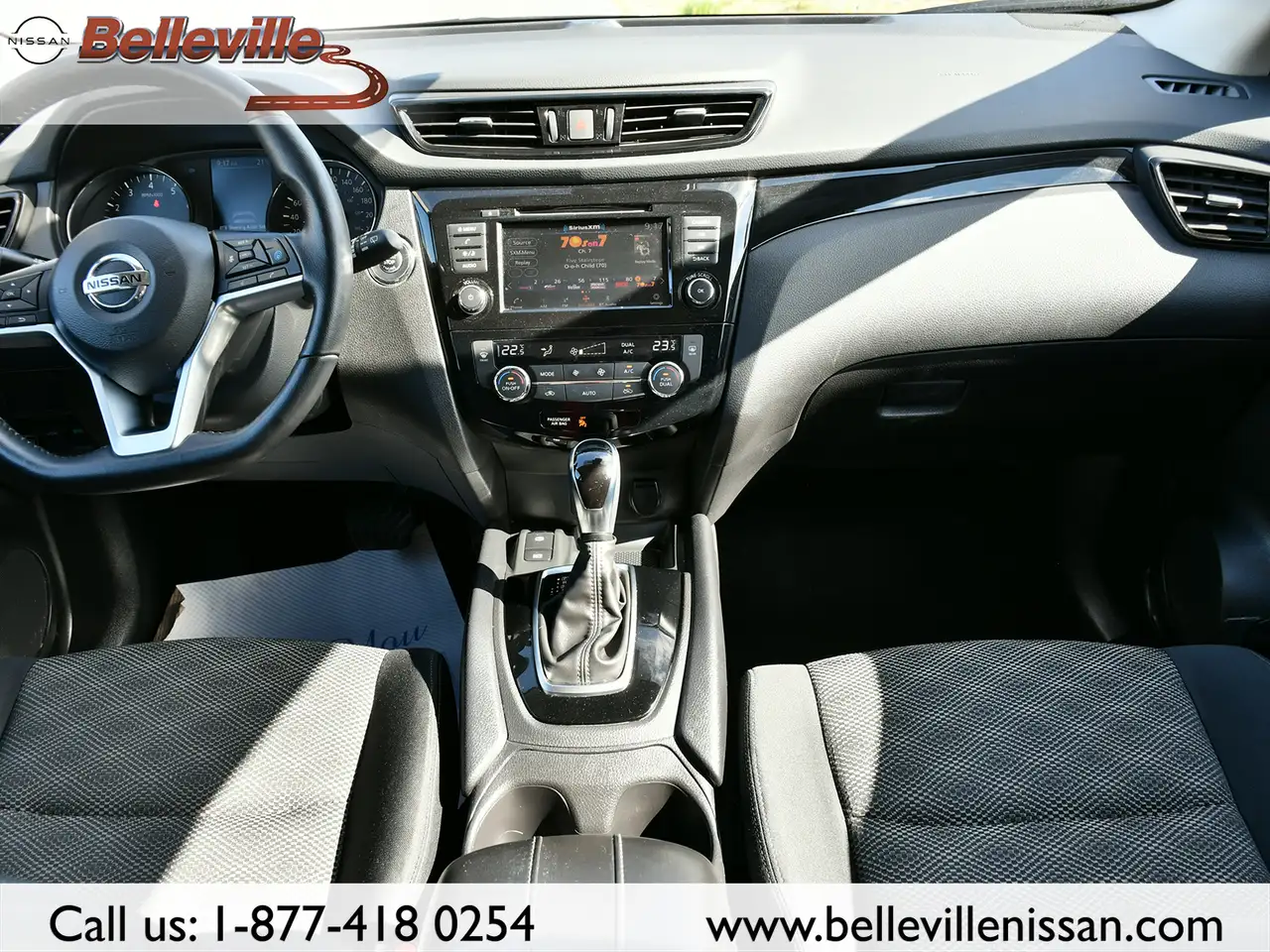 Nissan Qashqai снимка Nissan Qashqai