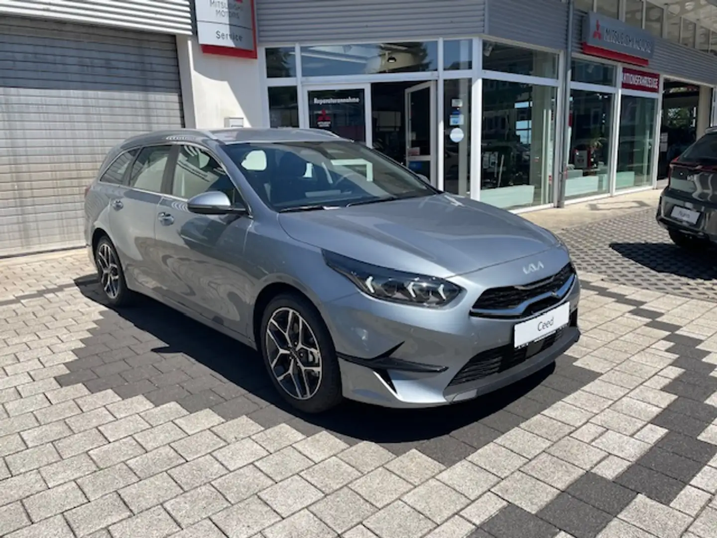 Kia Ceed SW / cee'd SW 1.5T DCT7 SPI TEC LEDER Silber - 2