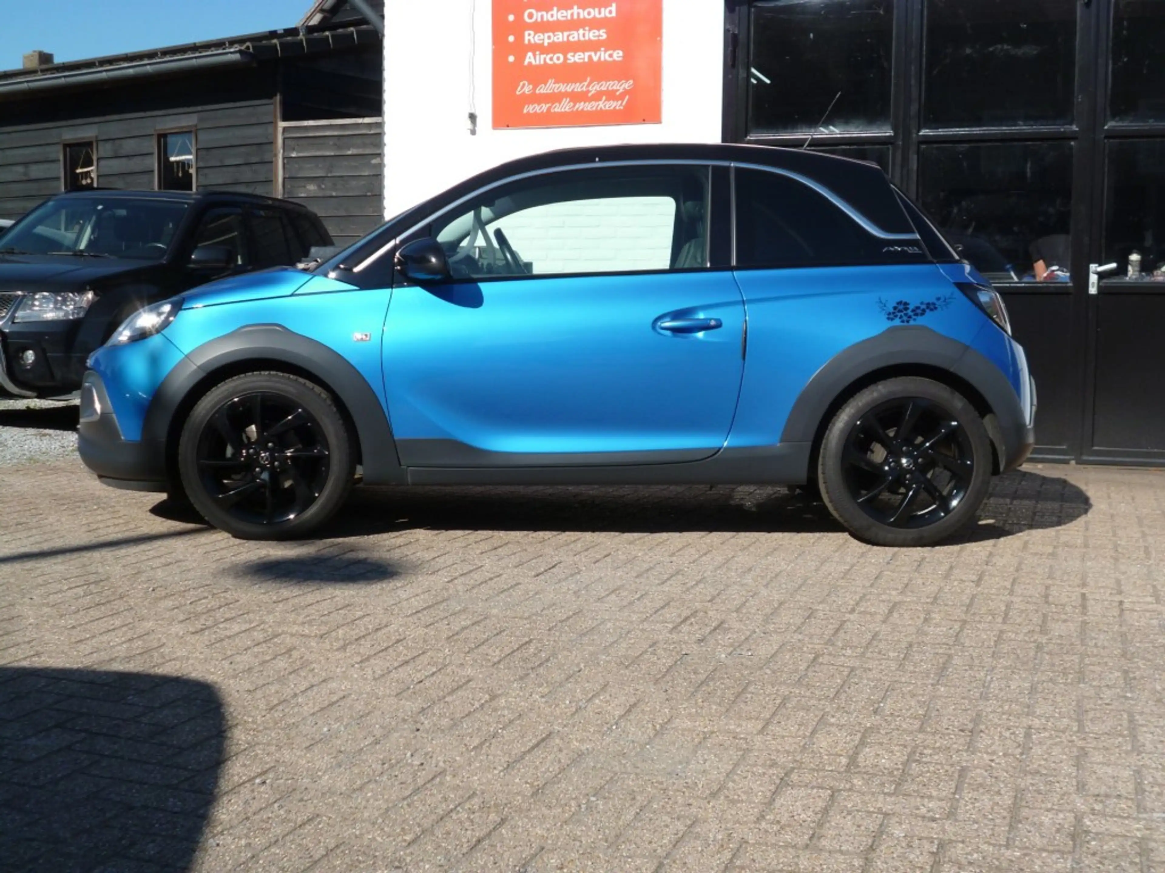 Opel Adam 1.4 Rocks — photo 3