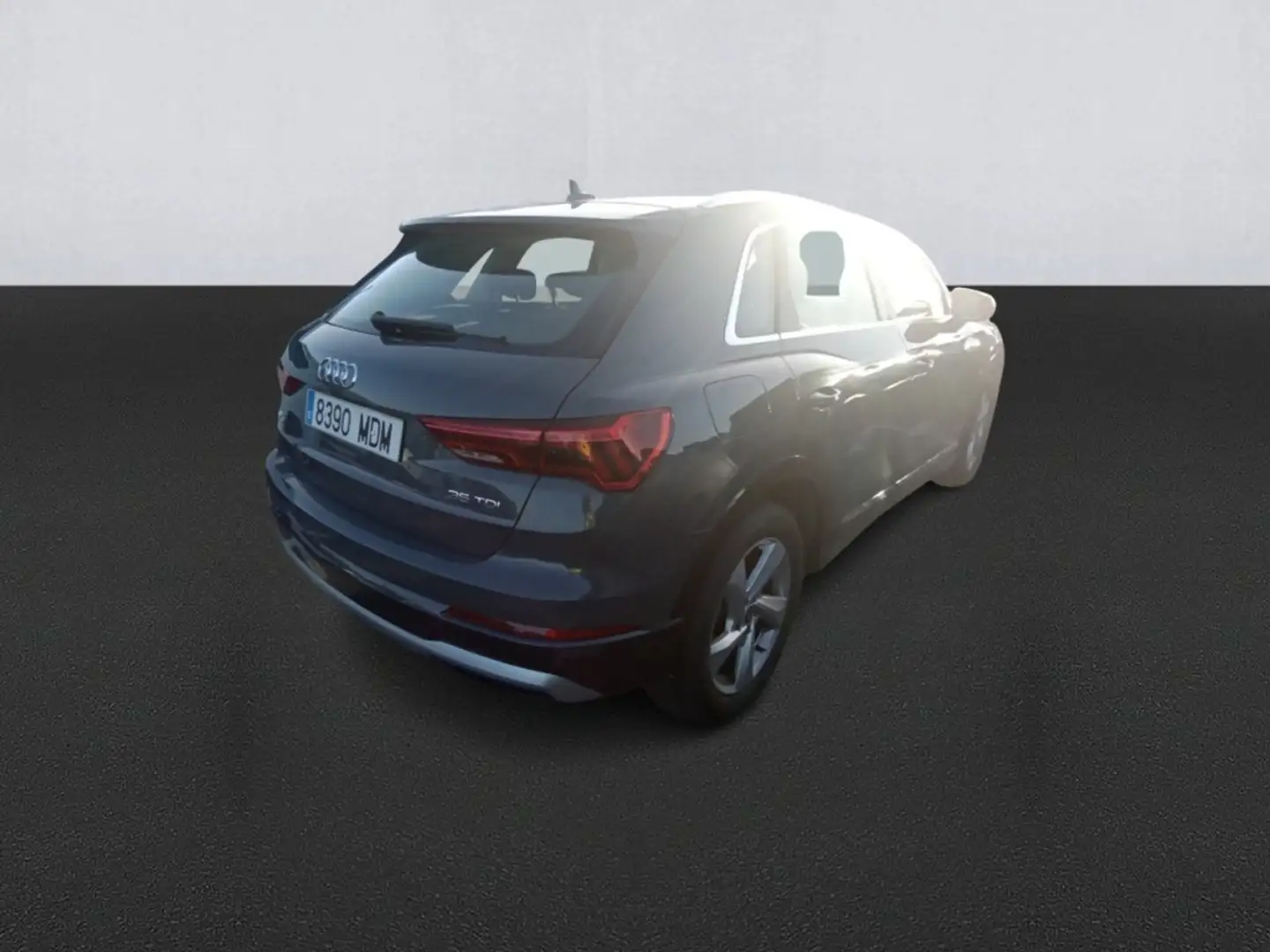 Audi Q3 35 TDI Advanced S tronic 110kW Gris - 2