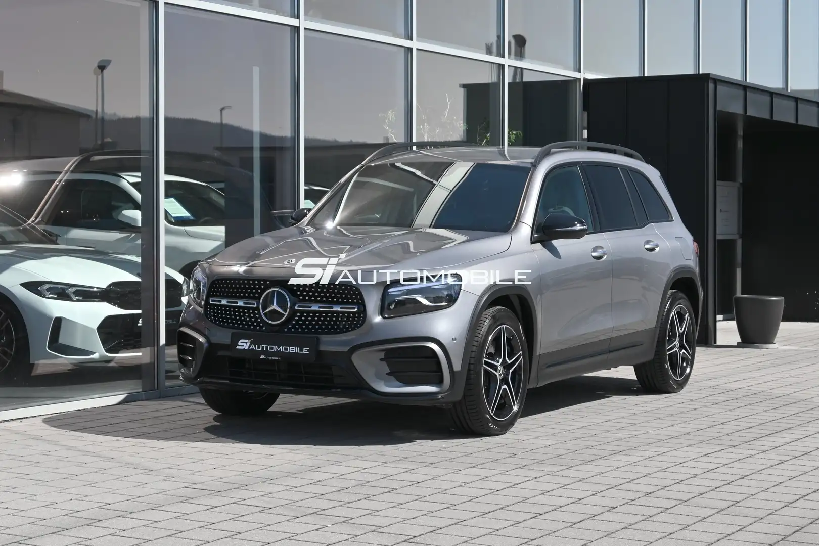 Mercedes-Benz GLB 220 d 4Matic AMG LINE + NIGHT *ACC*AHK*MEMOR*KEYLESS* Gris - 1