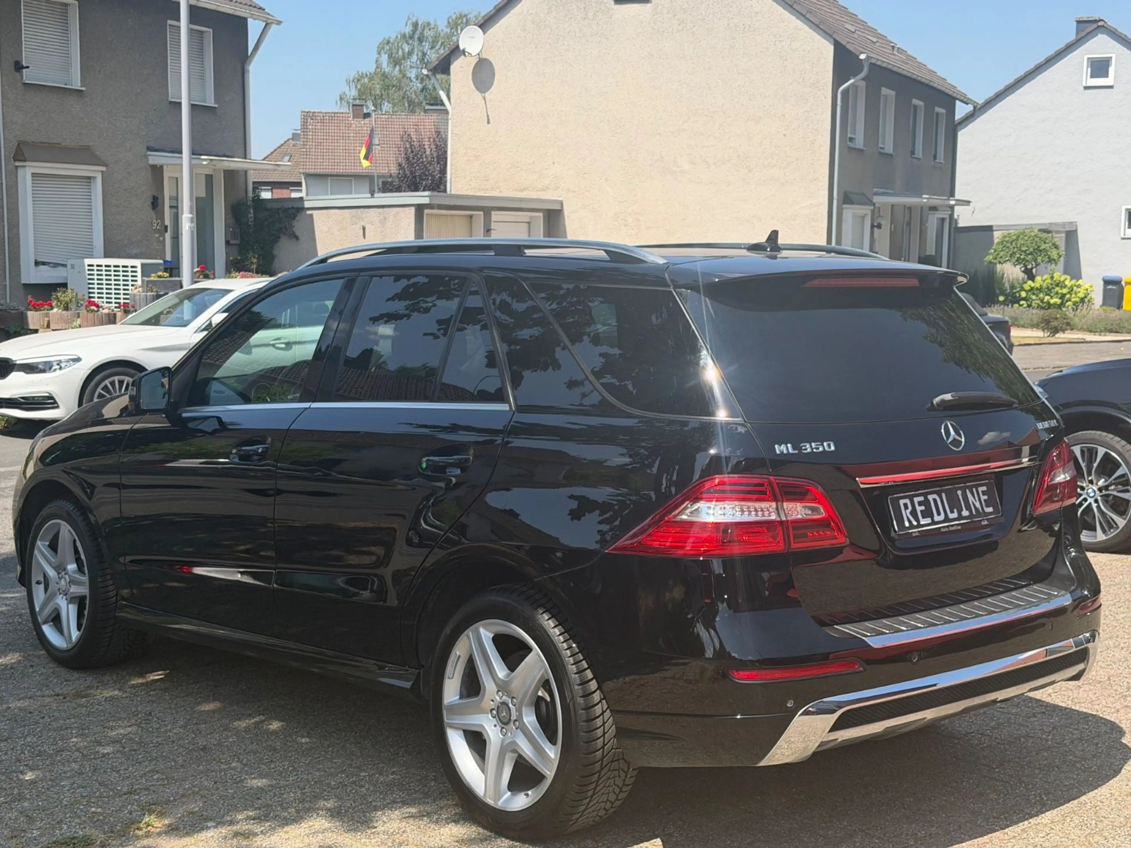 Mercedes-Benz ML 350 CDI BlueTec 4Matic / 1 Hand / AMG Paket — photo 7