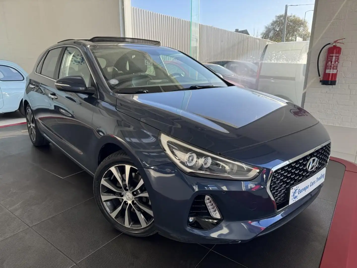 Hyundai i30 LUXURY 1.4T-GDI 140Ch BVA DCT-7 Euro 6b GAR 12M - 2