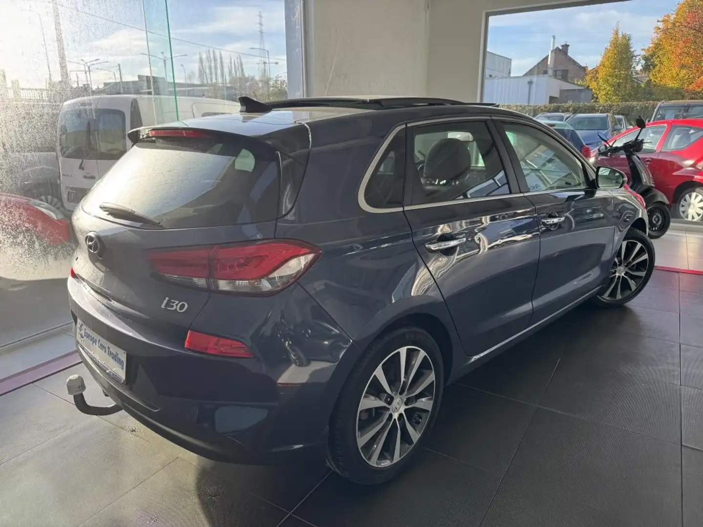 Hyundai i30 LUXURY 1.4T-GDI 140Ch BVA DCT-7 Euro 6b GAR 12M - 2