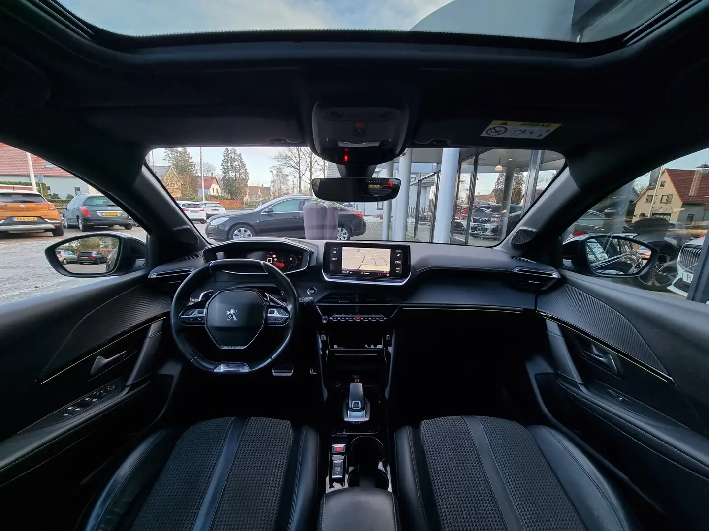 Peugeot 208 1.2i GT | Automaat | Super uitvoering | Panorama | Schwarz - 2