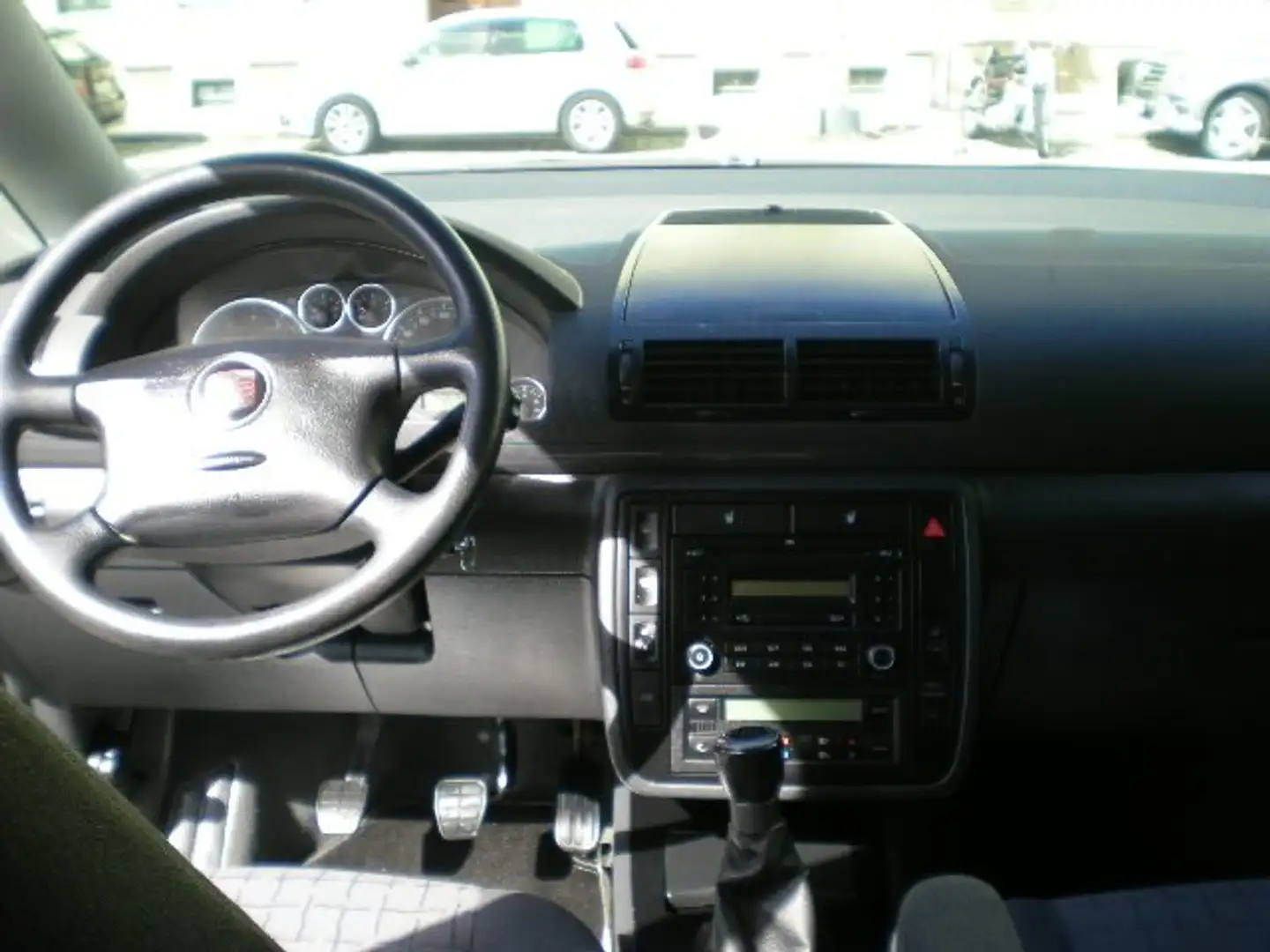 SEAT Alhambra 2.0 Vigo Синій - 2