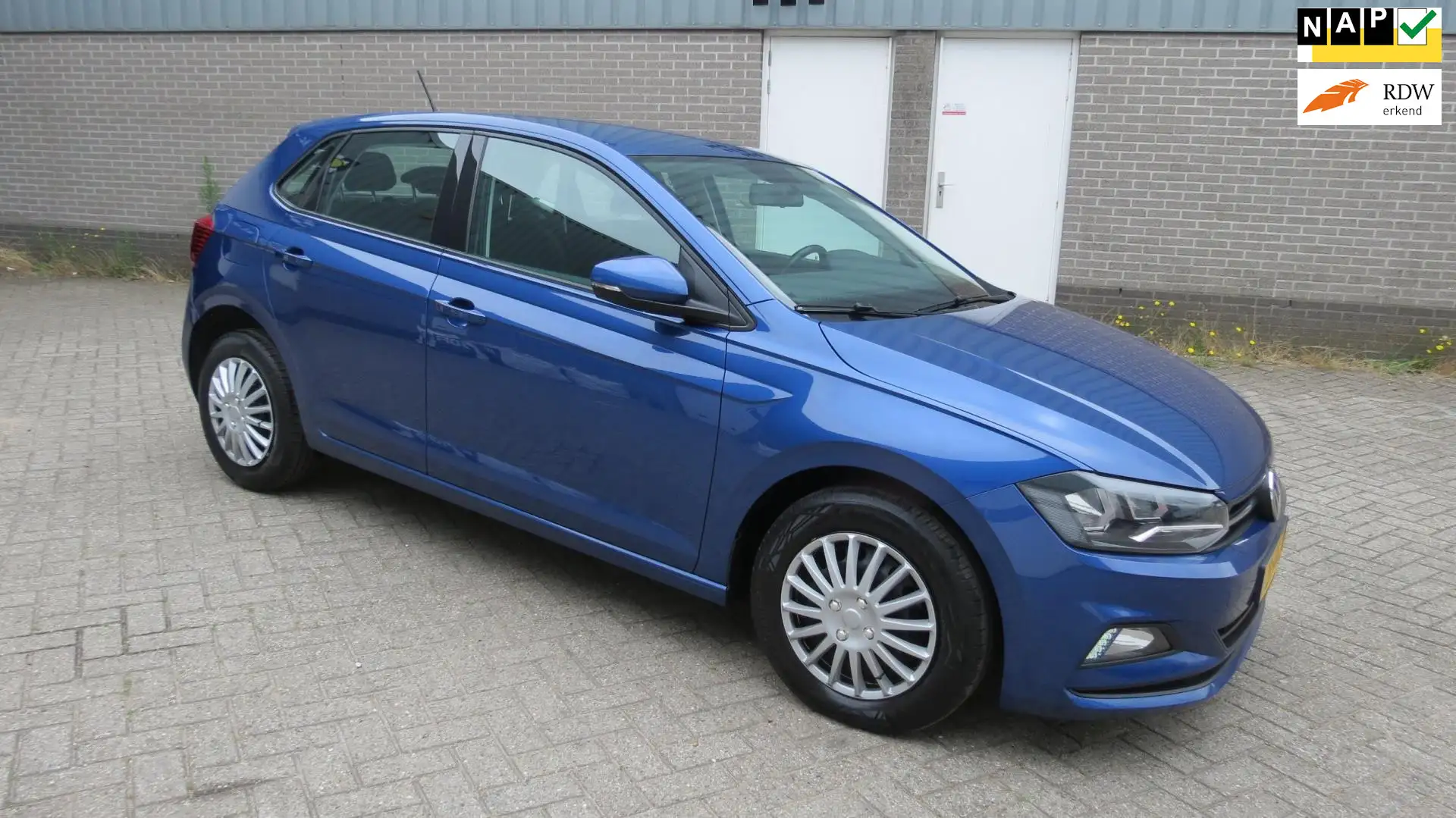 Volkswagen Polo 1.0 TSI Comfortline Blau - 1
