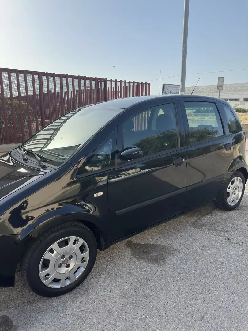Fiat Idea 1.4 BlackLabel - 2