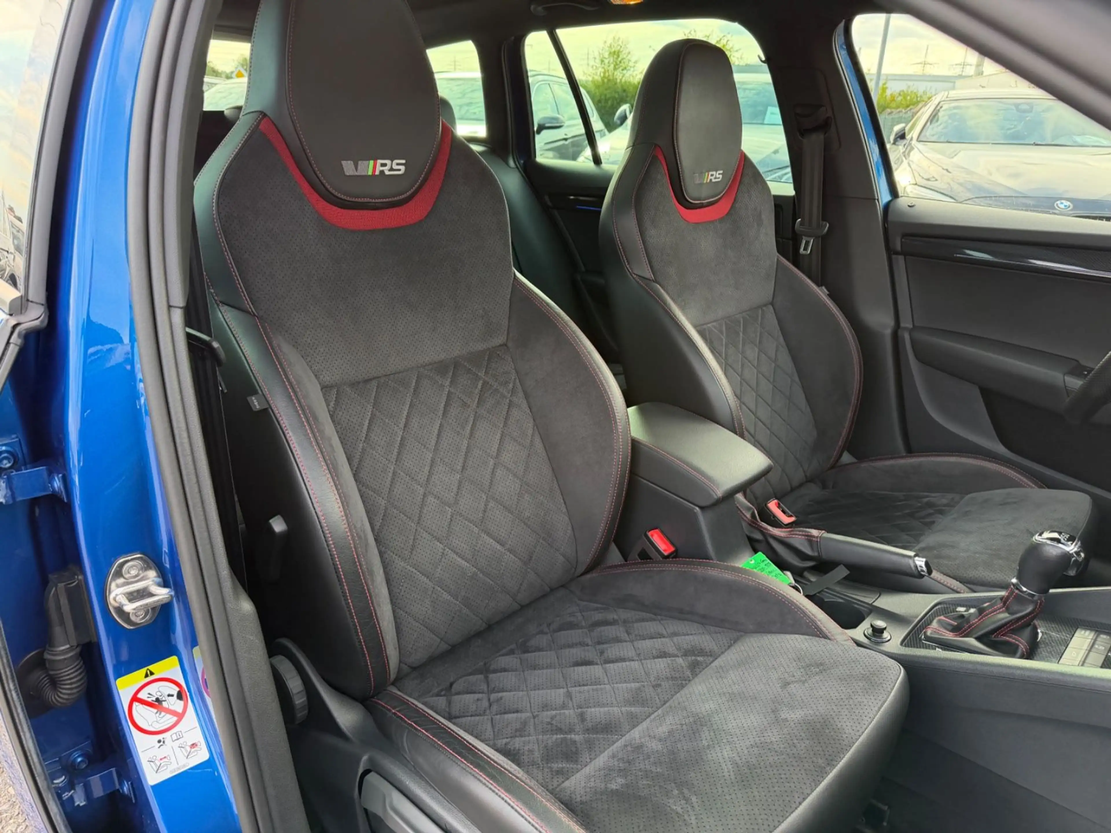 Skoda Octavia Combi RS 2.0 TDI Kamera Pano AHK LED Nav — photo 6