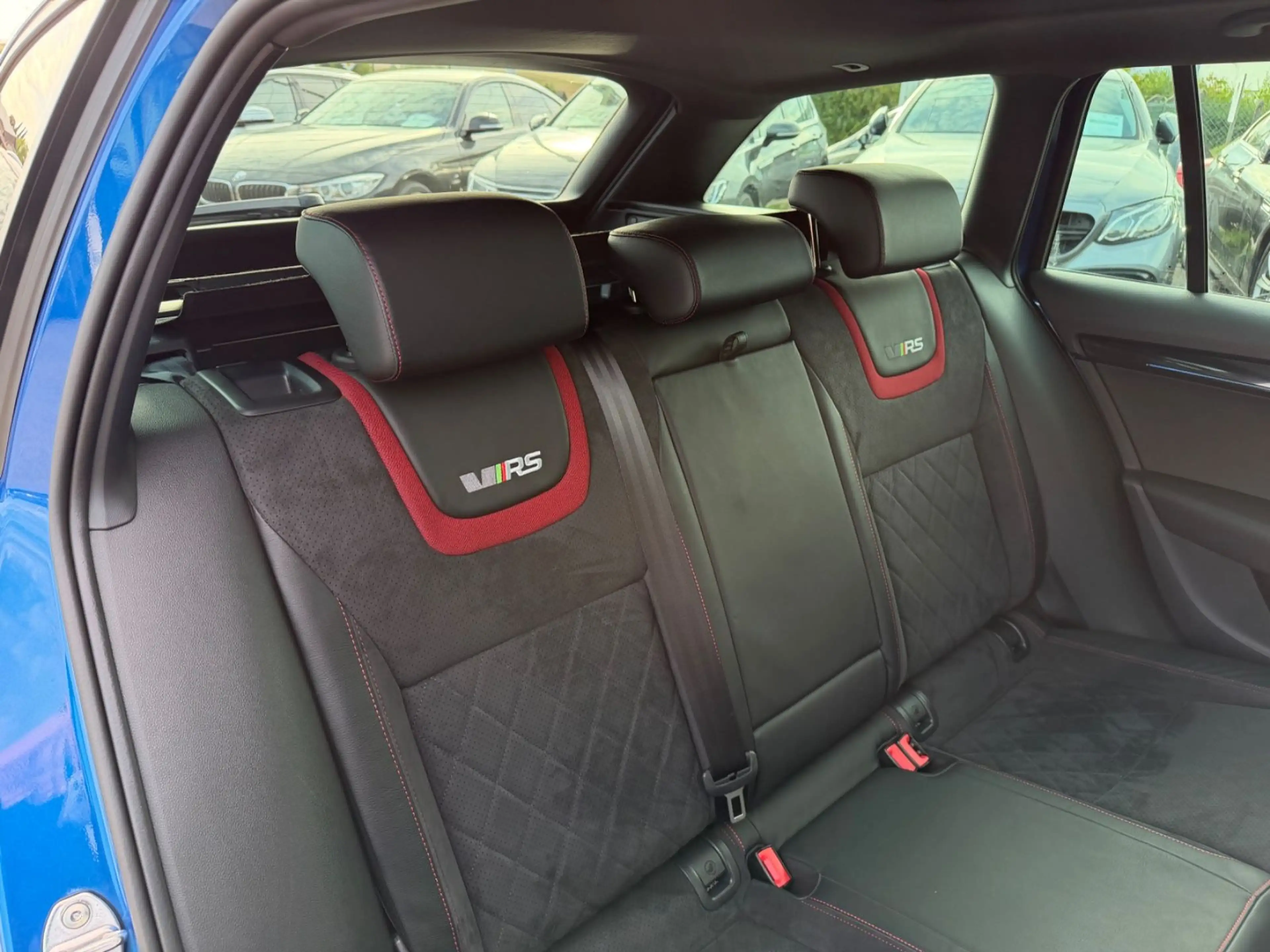 Skoda Octavia Combi RS 2.0 TDI Kamera Pano AHK LED Nav — photo 12