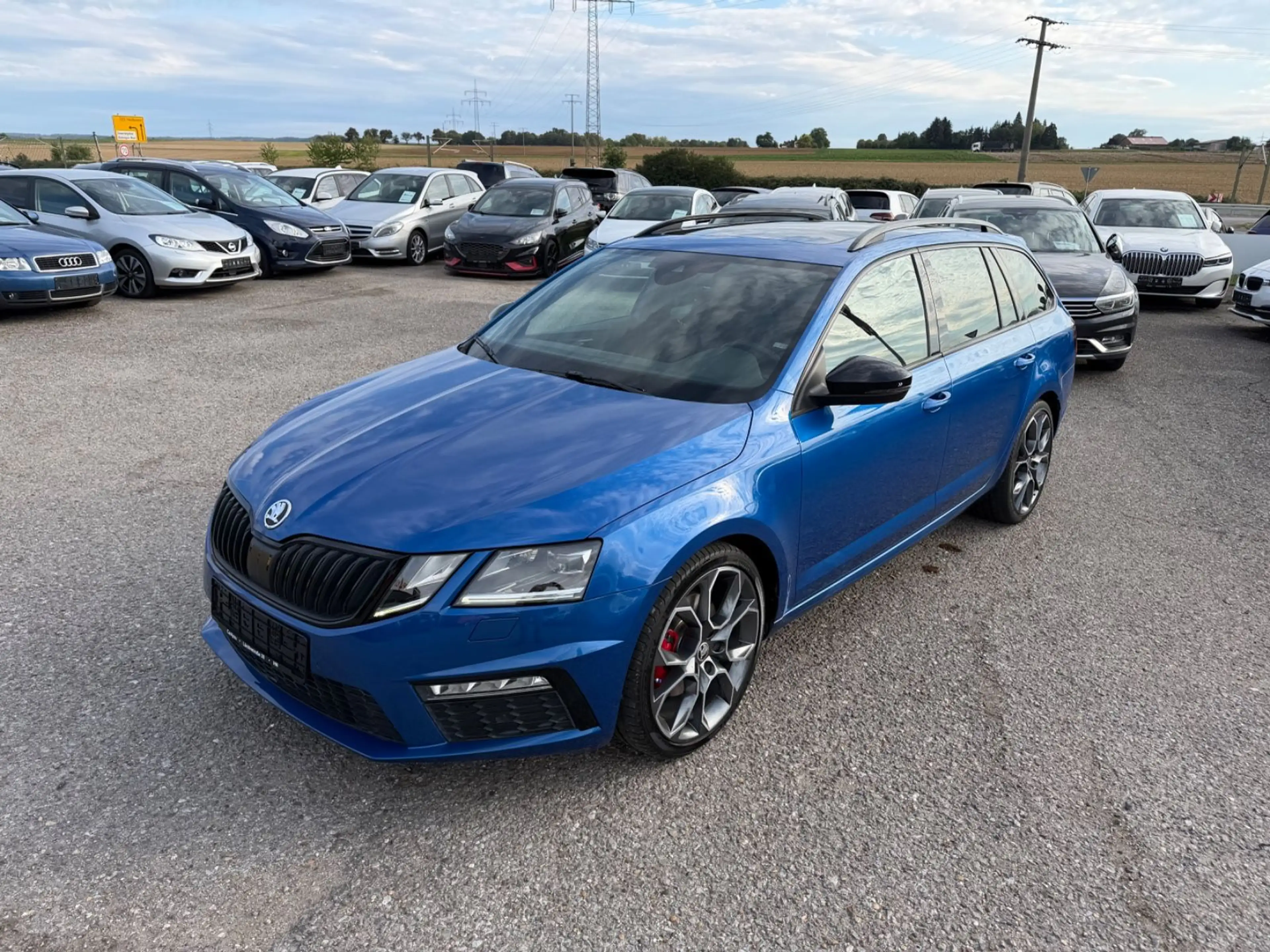 Skoda Octavia Combi RS 2.0 TDI Kamera Pano AHK LED Nav