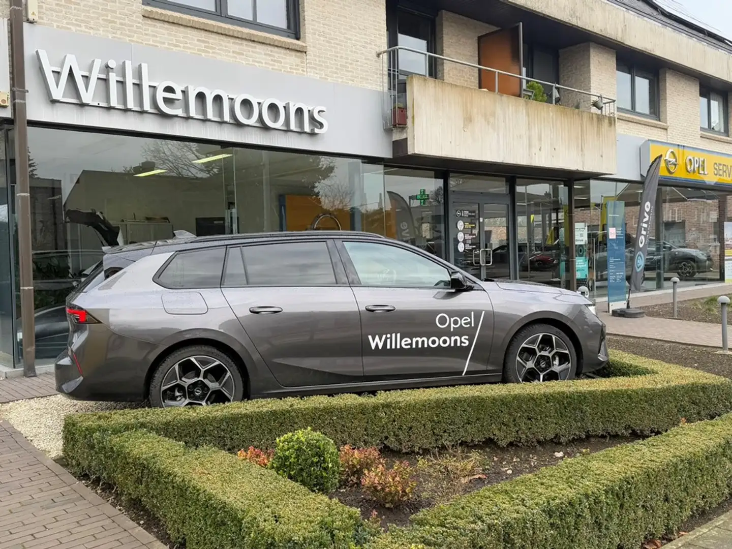 Opel Astra Sports Tourer Ultimate 1.2T Mild-Hybride 136Pk Dem Grijs - 2