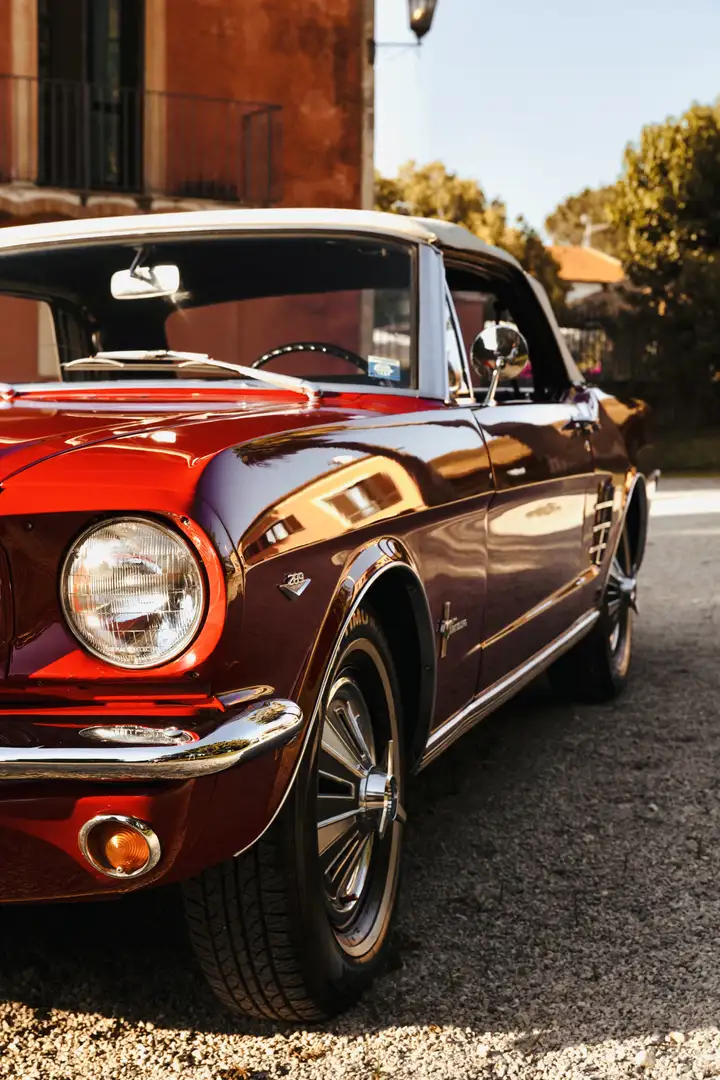 Ford Mustang convertible Rosso - 1