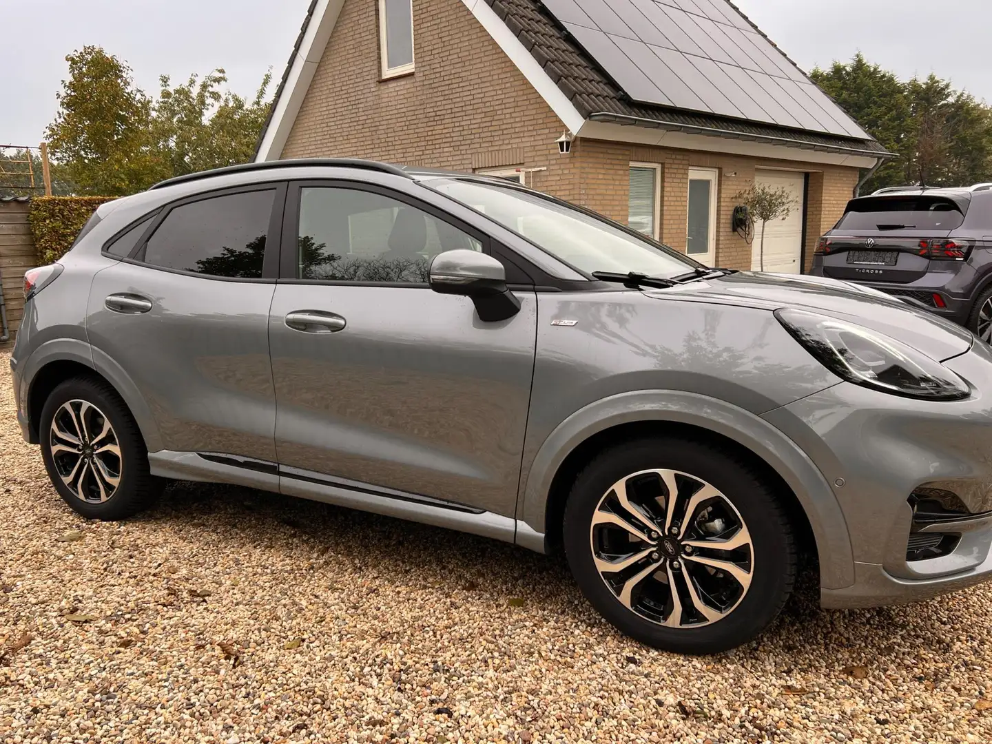 Ford Puma 1.0 Hybrid ST-Line X AUTOMAAT Navigatie & Camera & Gris - 2