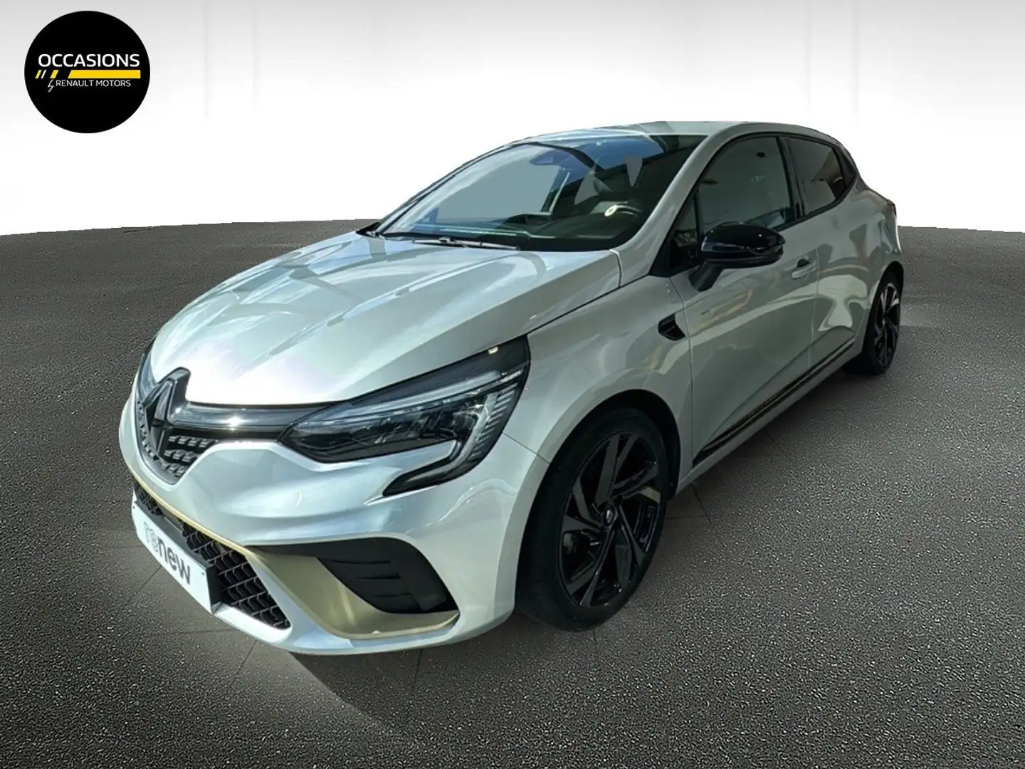 Renault Clio Hybrid 1.6i E-TECH Engineered Grijs - 1
