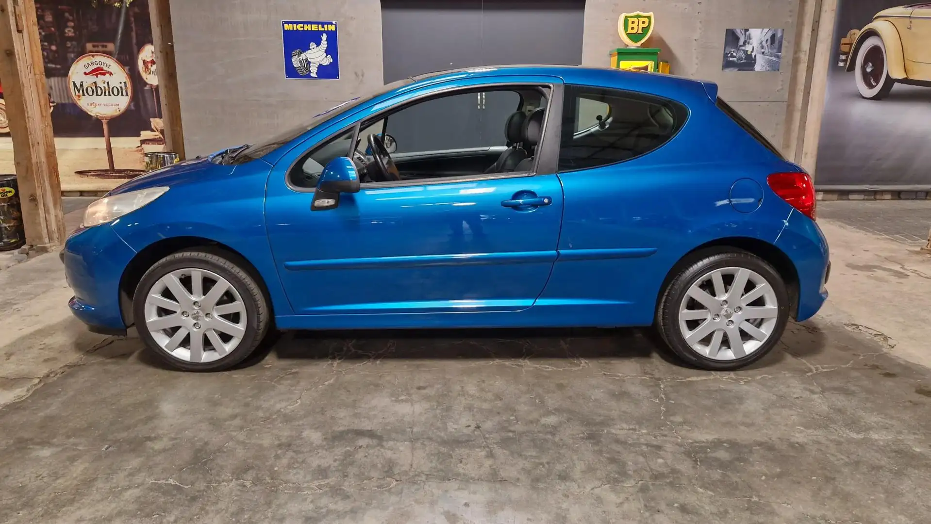 Peugeot 207 1.6-16V T Féline 150PK | Rijklaarprijs | Cruise | Azul - 2