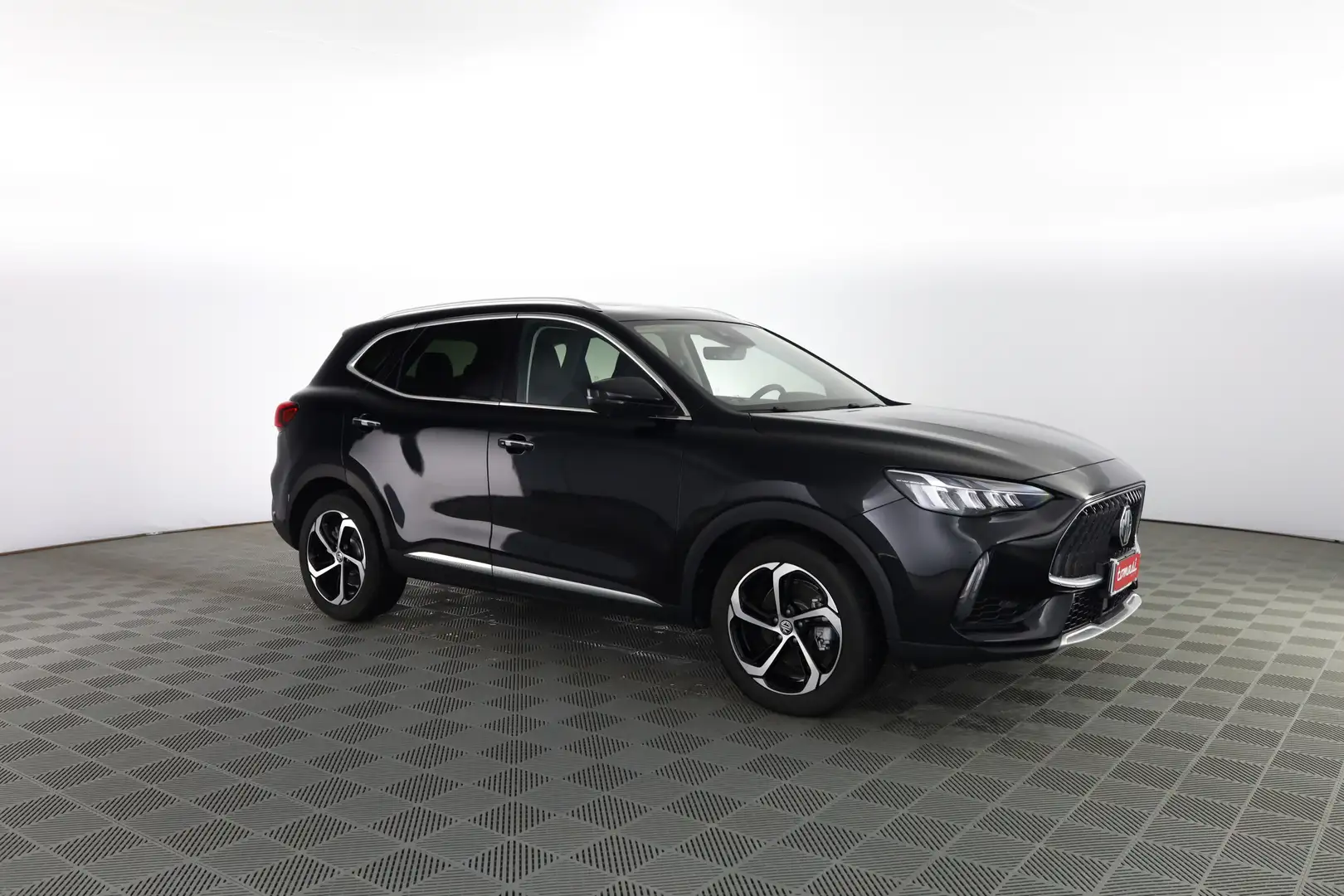 MG HS HS 1.5T-GDI AT Luxury Zwart - 2