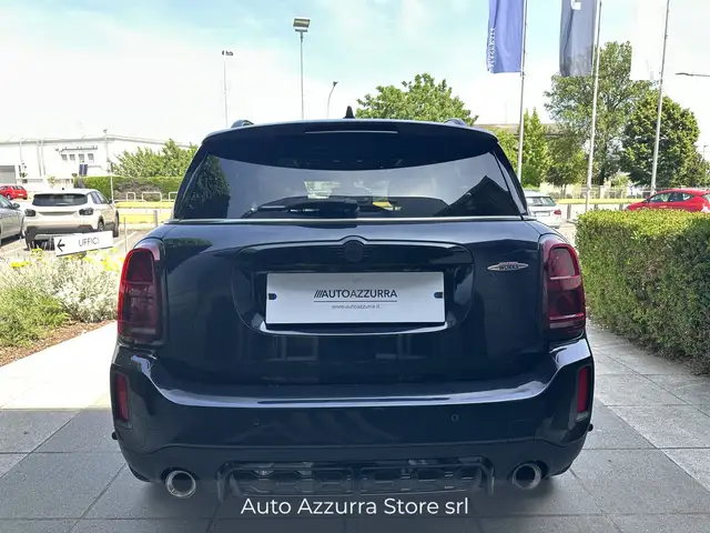 Mini Countryman view 5