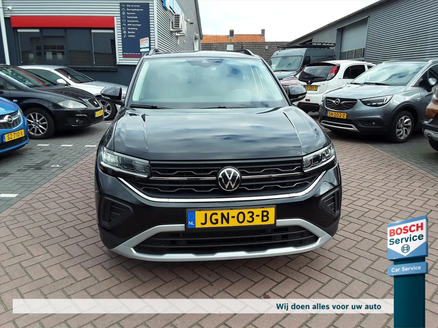 Volkswagen T-Cross 1.0 TSI 115pk 7-DSG Goal Zwart - 2