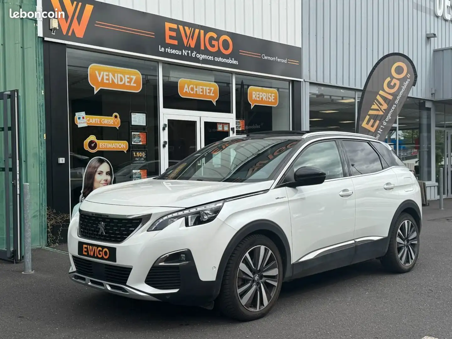 Peugeot 3008 1.6 HYBRID 300CH 4x4 GT E-EAT8 BVA ENTRETIEN COMPLET Blanc - 1