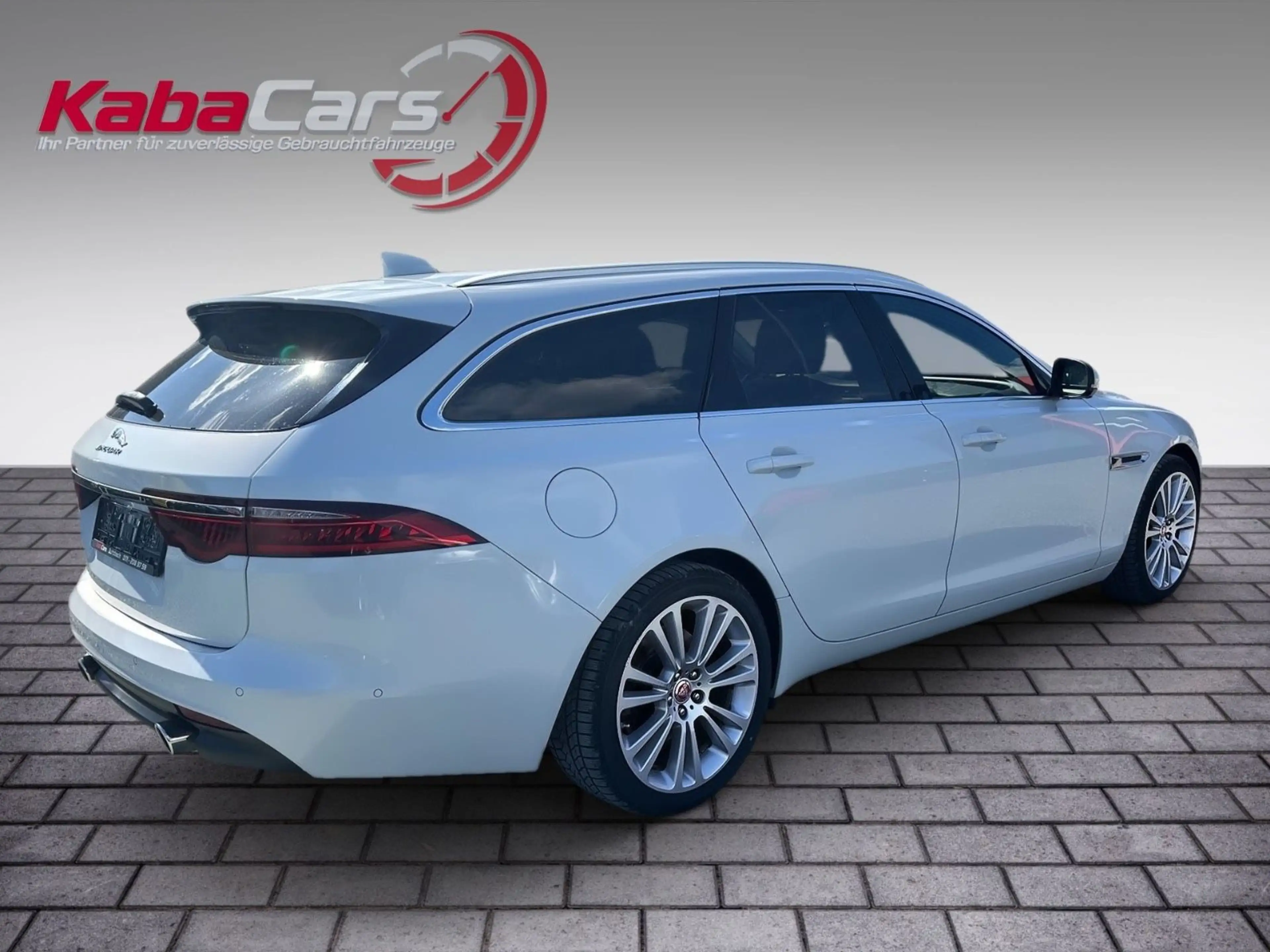Jaguar XF Sportbrake Portfolio Pano AHK LED — photo 6