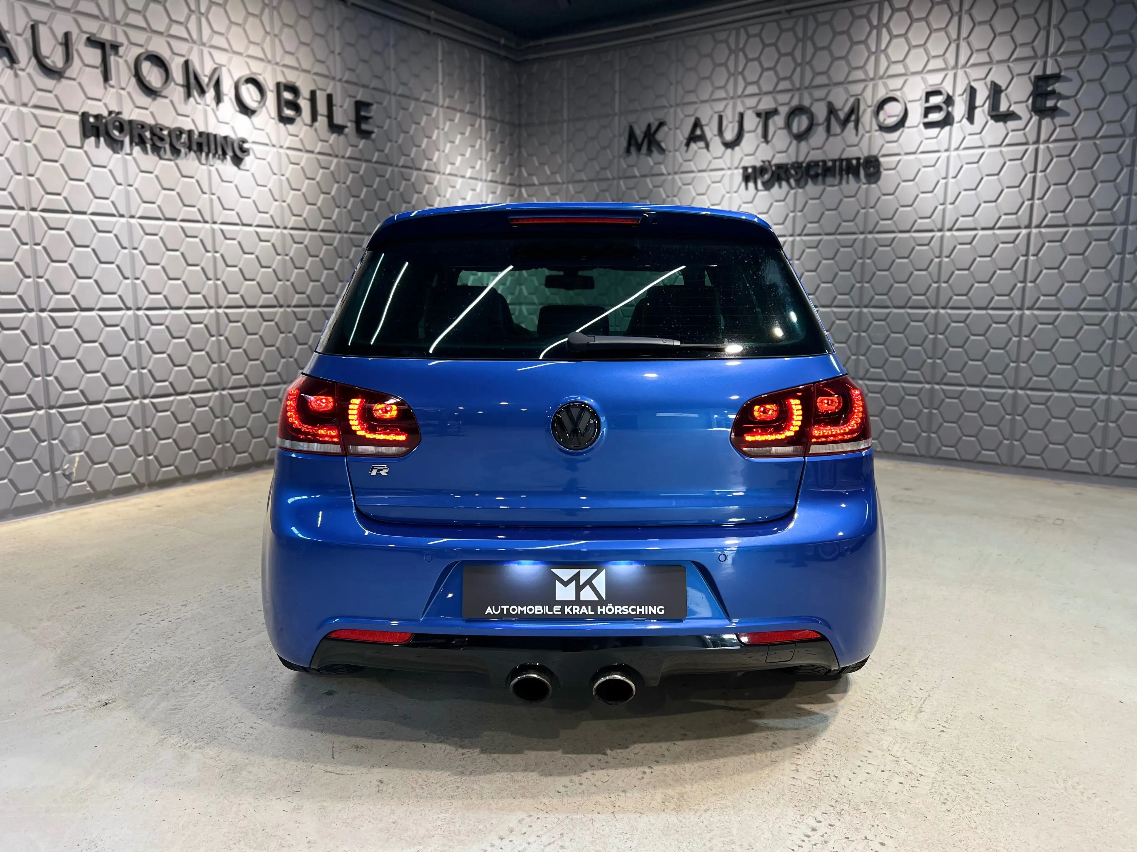 Volkswagen Golf R 4Motion*BI-XENON*CHROM PAKET*ALCANTARA*SITZHEIZUNG — photo 9