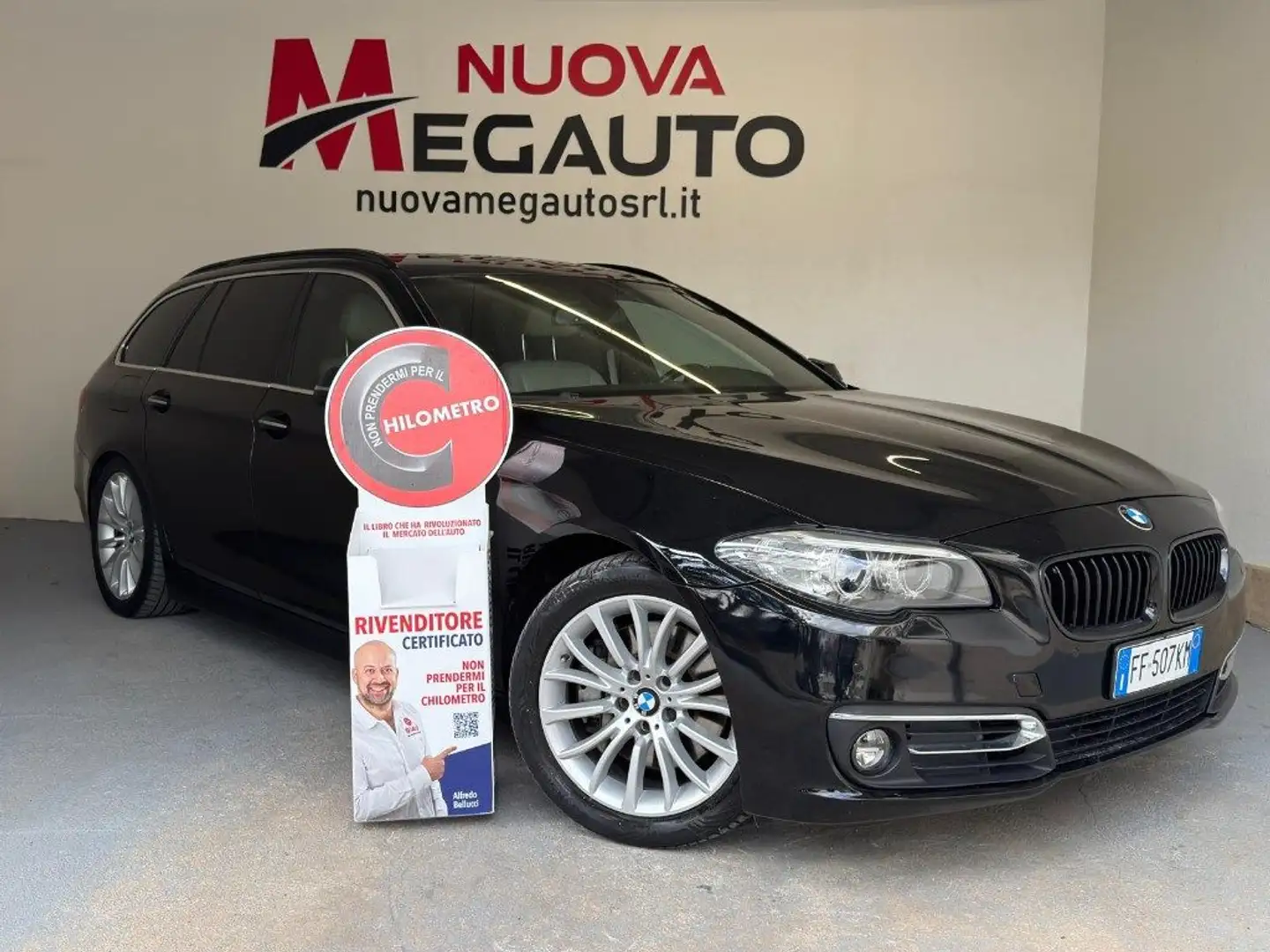 BMW 525 d xDrive Touring Luxury Negro - 1