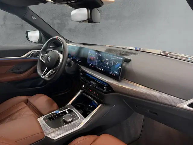 BMW I4 view 12